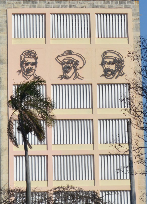 Cienfuegos, Fidel and Che